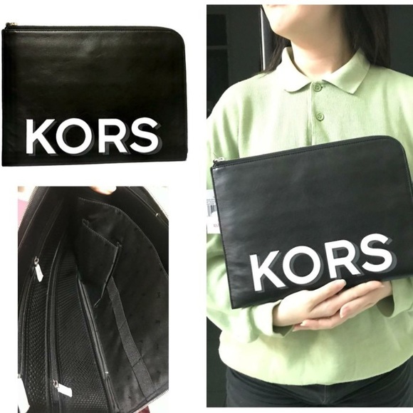 Michael Kors Gifting Zip Tech Organizer - Picture 7 of 7